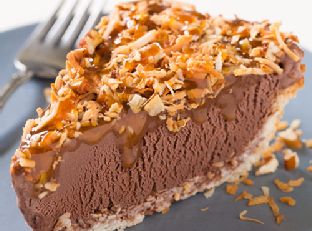 Vokiškas šokoladinis ledų pyragas